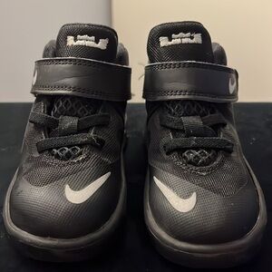 Size 6 toddler Nike Lebron James sneakers